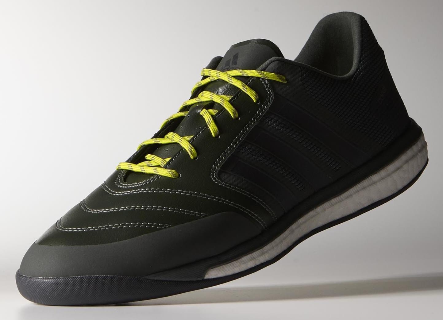 Adidas top ff boost